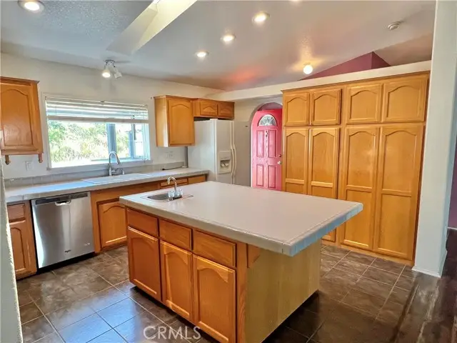 4040 Piedmont Drive #283, Highland, CA 92346 - Image #2