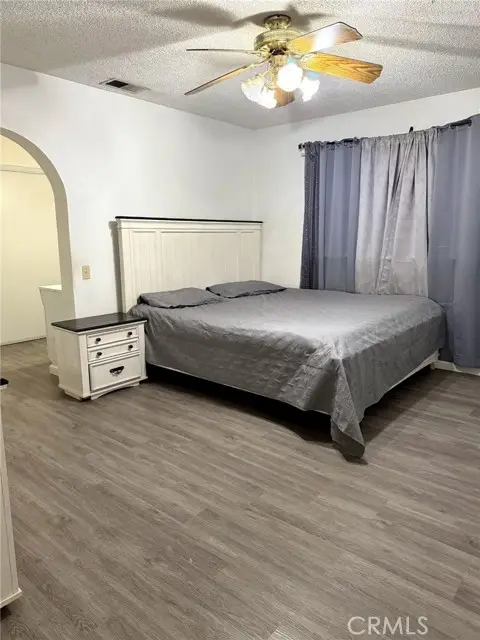 15811 Hercules, Hesperia, CA 92345 - Image #2