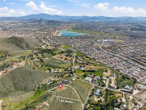 1 Juanita Drive, Menifee, CA 92587