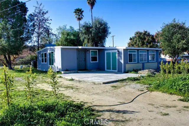 26917 Yale St, Hemet, CA 92544 - #1