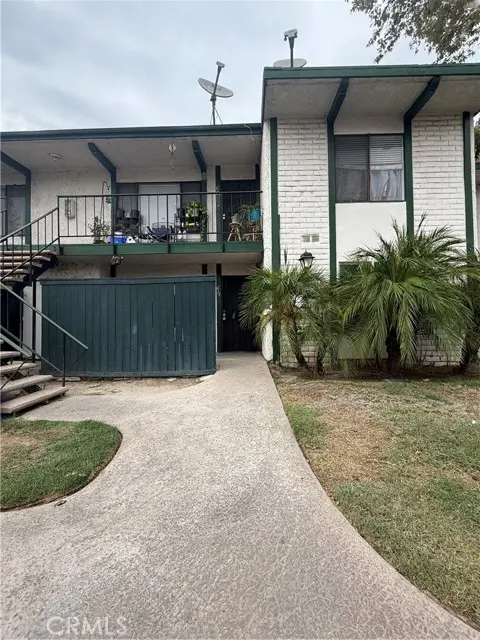 1735 E Washington #G13, Colton, CA 92324 - #2