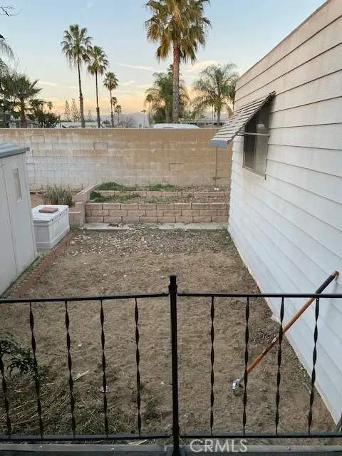 1155 S Riverside Avenue #10, Rialto, CA 92376 - #3