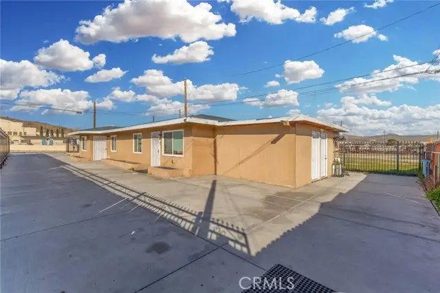 409 N 3rd Avenue, Barstow, CA 92311 - Image #3