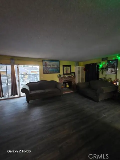 461 W Scott Street, Rialto, CA 92376 - #3