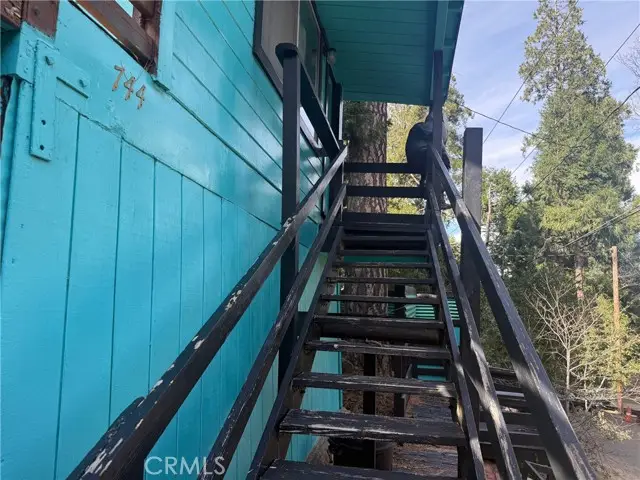 744 Woodland, Crestline, CA 92325 - #2