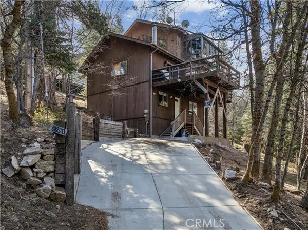 2701 Canon Way, Running Springs, CA 92382