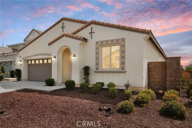 27568 Big Bend Dr, Menifee, CA 92585 - #1