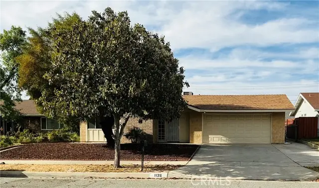 1126 Lucerne, Hemet, CA 92543 - #1