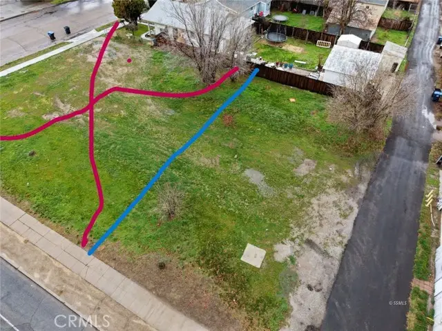 301 S. Curry Street, Tehachapi, CA 93561 - #2