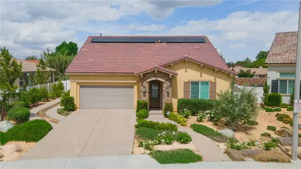 2041 Cork Oak Street, Palmdale, CA 93551