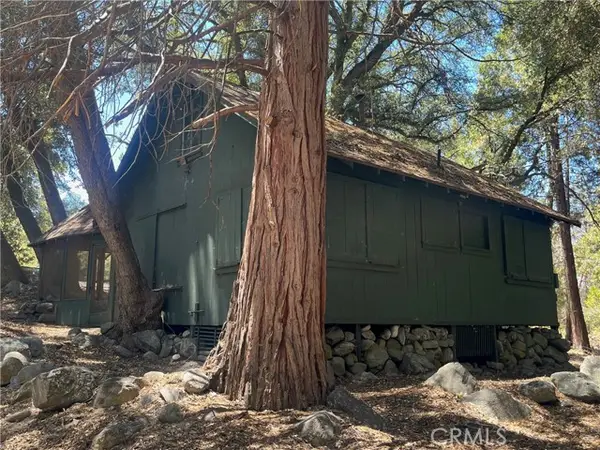 7 Oak Court #78, Angelus Oaks, CA 92305