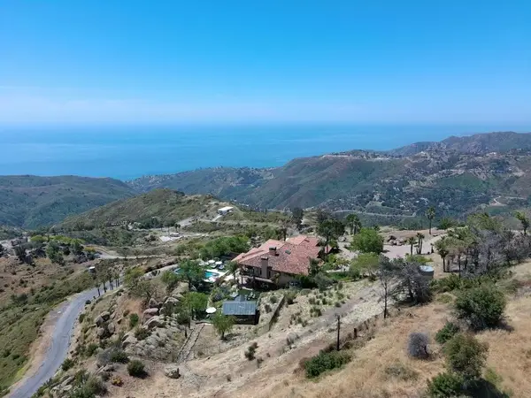 22331 Swenson Drive, Topanga (los Angeles), CA 90290