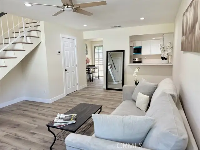 810 W Compton Blvd #7, Compton, CA 90220 - Image #3