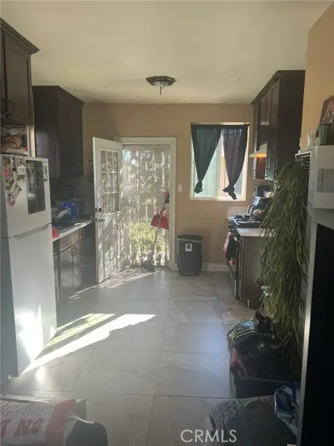 2000 W 54th, Los Angeles, CA 90062 - Image #2