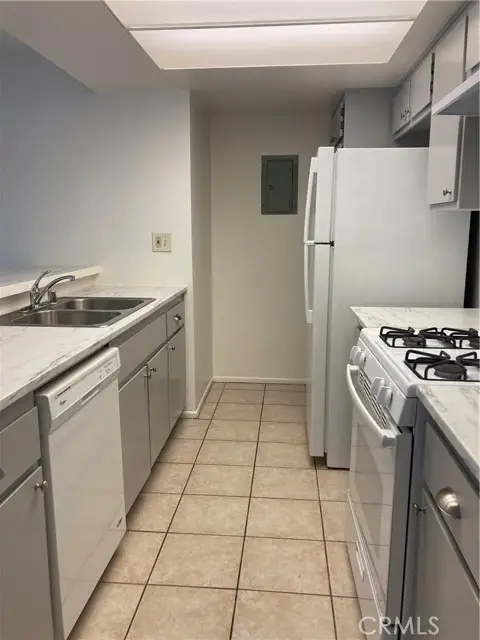 8505 Columbus Avenue #111, San Fernando Valley, CA 91343 - #1