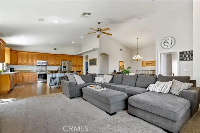 13059 Via Tuscany, Riverside, CA 92503 - Image #3