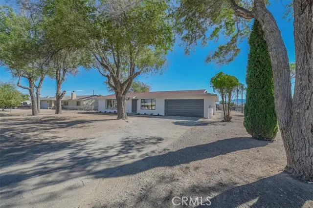 13193 Algonquin Road, Apple Valley, CA 92308 - #3