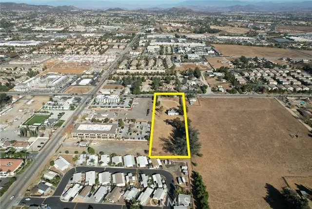 25071 Adams Avenue, Murrieta, CA 92562 - #2