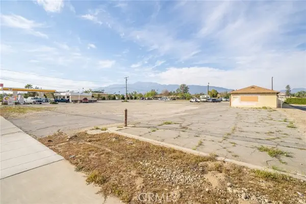 16436 Foothill Boulevard, Fontana, CA 92335