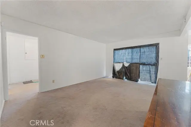 14606 S Caswell Avenue, Compton, CA 90220 - Image #3