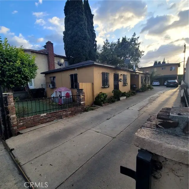 6527 Marlow Avenue, Bell Gardens, CA 90201 - #3