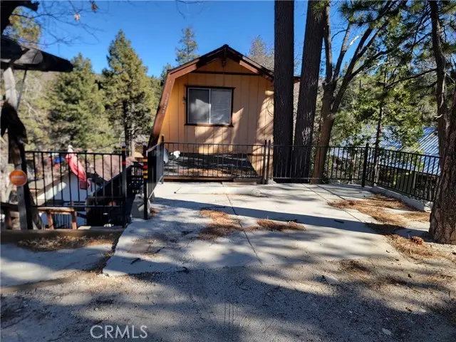 32826 Truman Lane, Running Springs, CA 92382 - Image #2