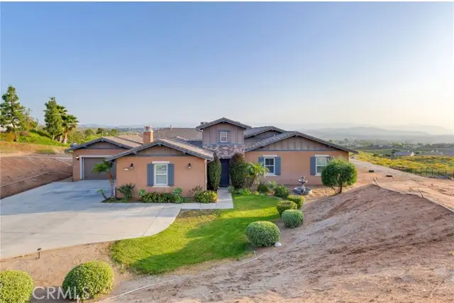 650 Crystal Mountain Circle, Riverside, CA 92506 - #1