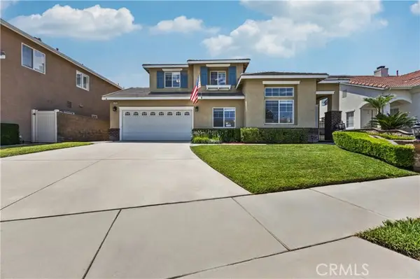 540 Newport Circle, Corona, CA 92881