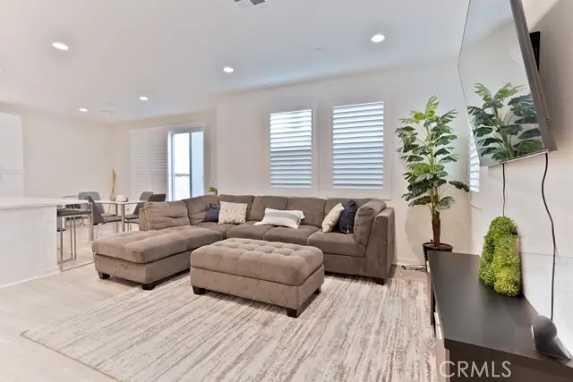 16040 Jamie Lane #9, Fontana, CA 92336 - Image #3