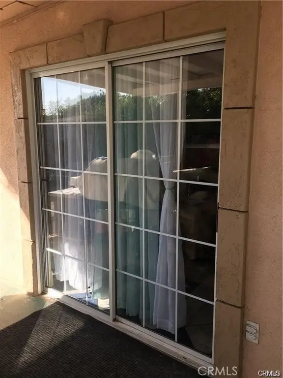 432 N Sage Avenue, Rialto, CA 92376 - Image #3