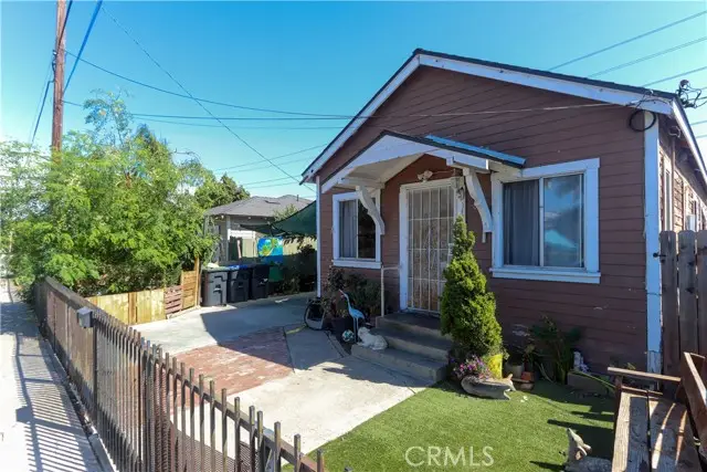 212 E Adams Street, Santa Ana, CA 92707 - Image #1