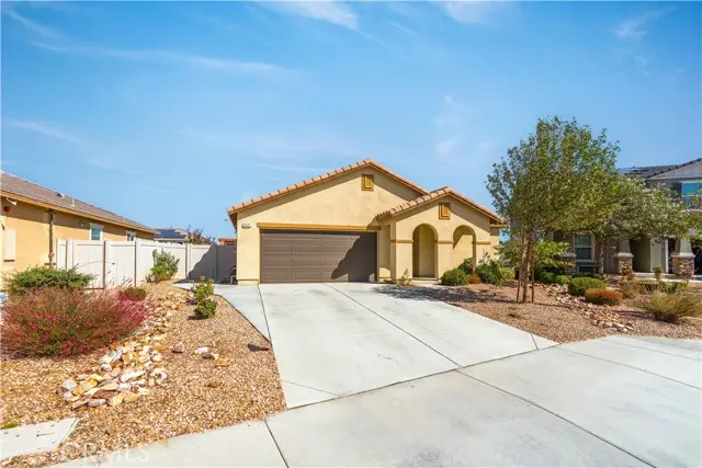 3531 E Avenue J4, Lancaster, CA 93535 - #2