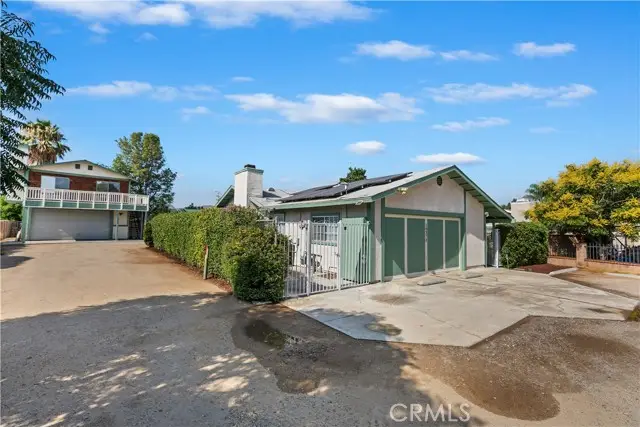 10372 Wells, Riverside, CA 92505 - Image #3