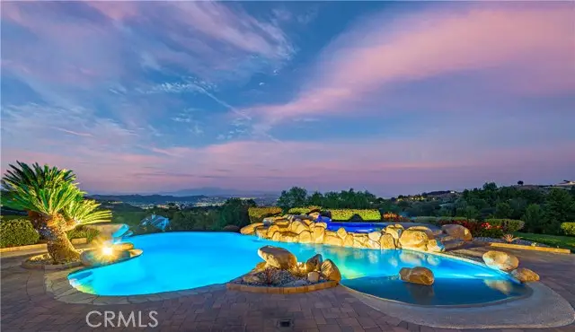 21410 Avenida De Arboles, Murrieta, CA 92562 - Image #2