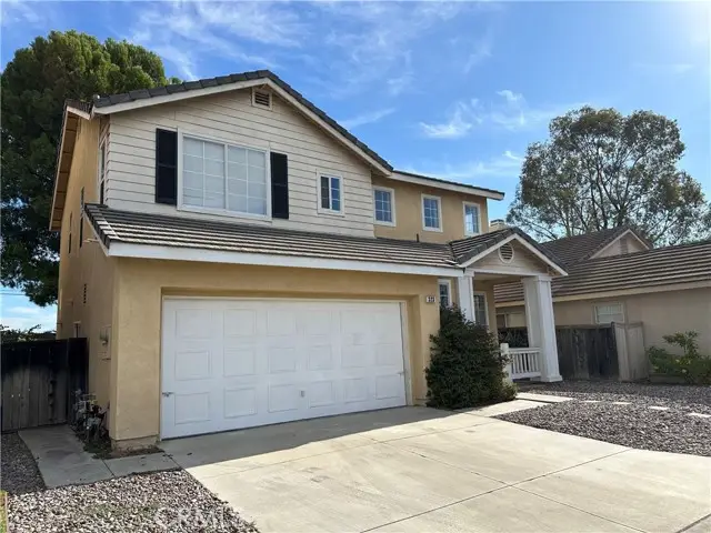 323 Camden Court, Corona, CA 92879 - Image #3