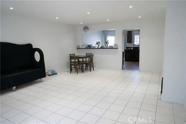 14802 Newport Ave #2B, Tustin, CA 92780 - Image #2