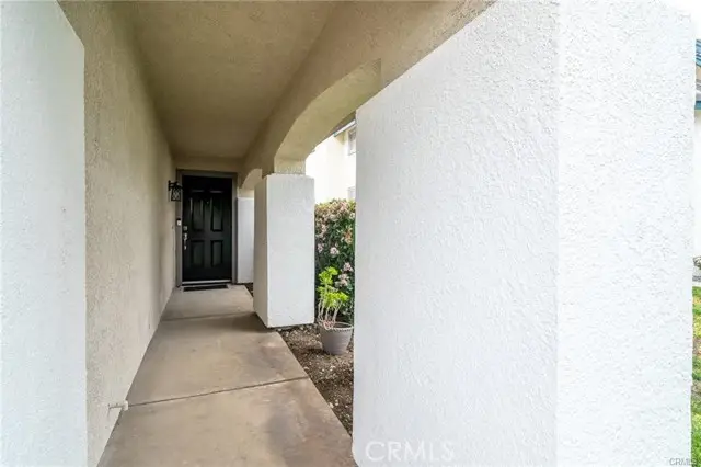 8082 Milan Court, Fontana, CA 92336 - Image #3