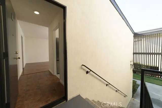 12200 Montecito Rd. #H207, Seal Beach, CA 90740 - Image #2