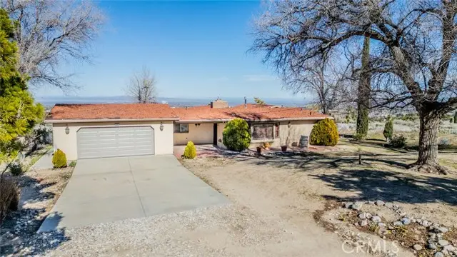 3230 Silver Ridge, Pinon Hills, CA 92372 - Image #1