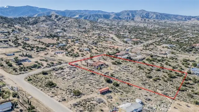 3230 Silver Ridge, Pinon Hills, CA 92372 - Image #3