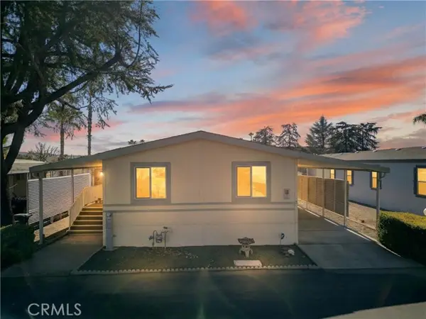 725 W Thornton #10, Hemet, CA 92543