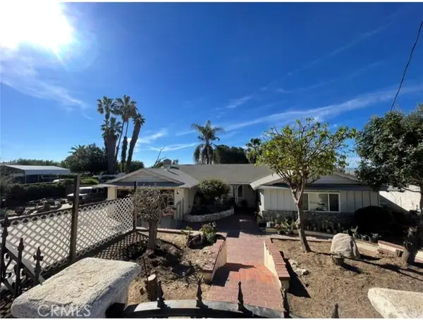 25325 Mountain Cliff Dr, Moreno Valley, CA 92557