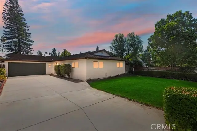 230 E Blaine, Riverside, CA 92507 - Image #1