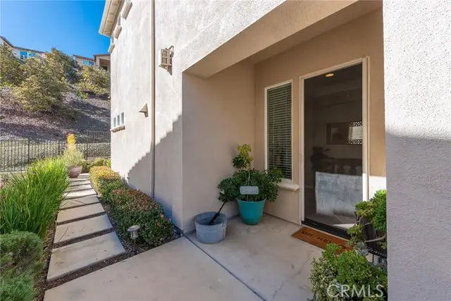 23811 Cahuilla Court, Corona, CA 92883 - Image #3
