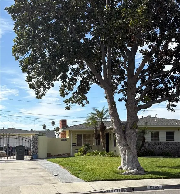 6795 Glacier, Riverside, CA 92506 - #1