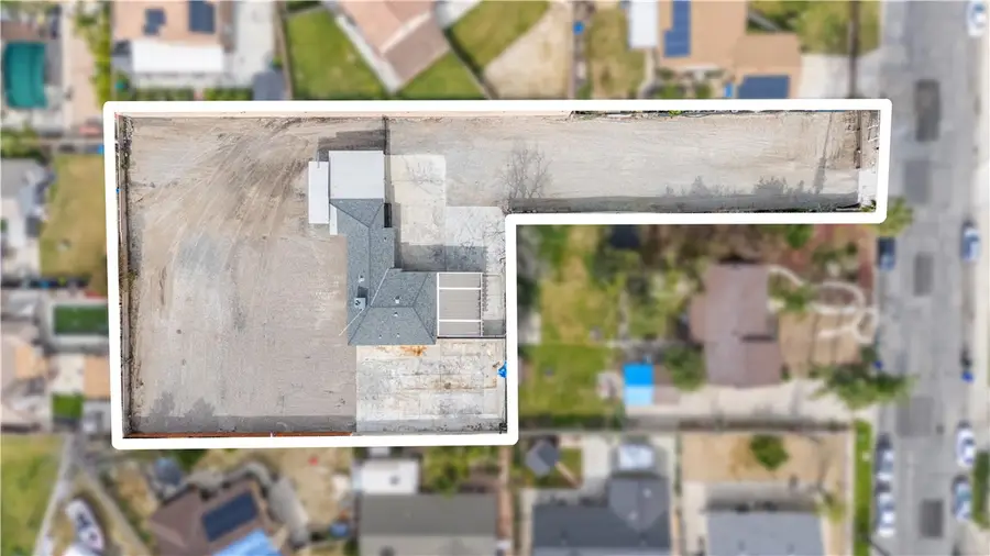 9784 Poplar Avenue, Fontana, CA 92335 - #3