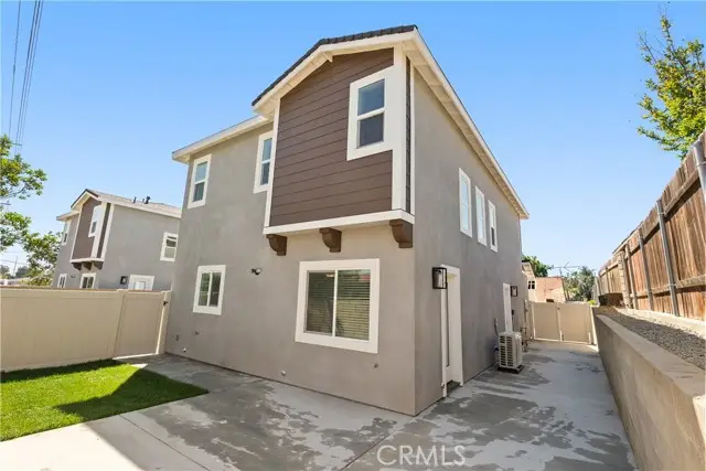 6009 Florence, Riverside, CA 92504 - #2