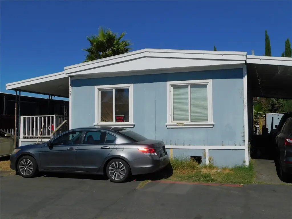 1097 N State Street #557, Hemet, CA 92543 - #1