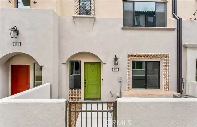 107 Kimberwick Court, Burbank, CA 91506 - #3