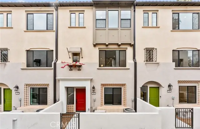 106 Kimberwick Court, Burbank, CA 91506 - #1